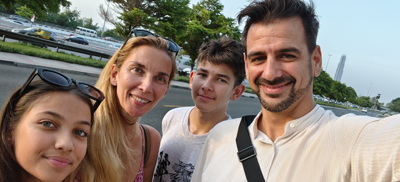 Mi familia llegando a Dubai